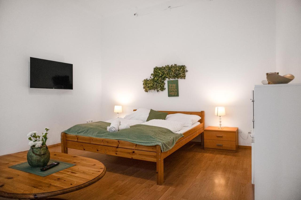 Elegant 2Br Apartment - Near Bahnhof Wien Meidling Экстерьер фото
